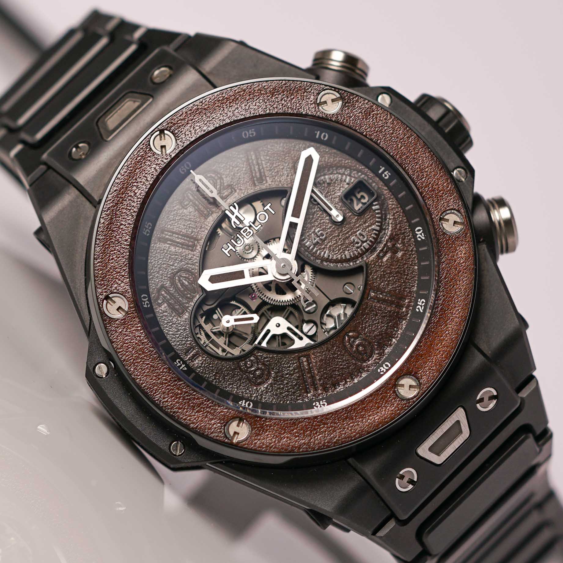 Legacy Empire<br/>スクエア ウォッチ<br/>(バッテリー) ブラック ワニ型パターンリスト 20cm/7.87in以下 並行輸入品 B:MING LIFE STORE by BEAMS｜ビームスの百名品NAVAL WATCH